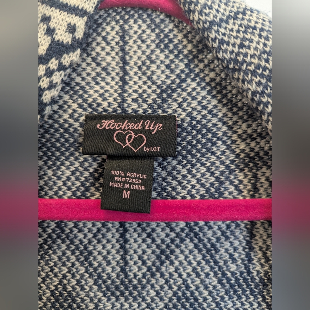 GUC Women's Multicolor Patterned Sweater - Picture 2 of 3